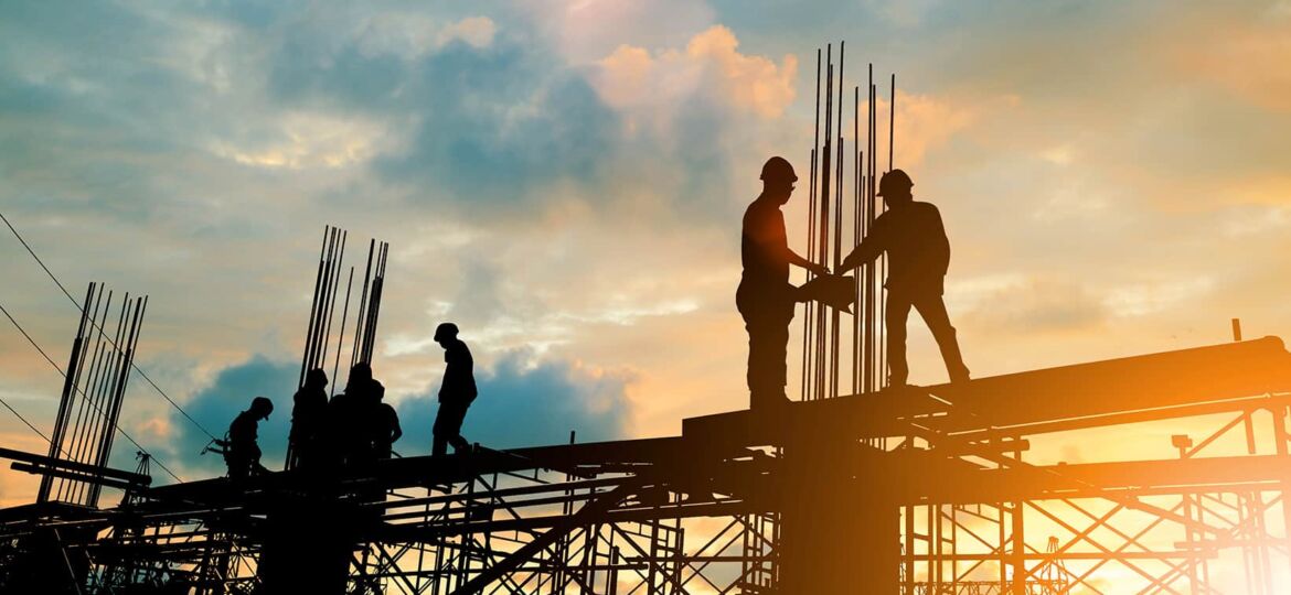 construction workers in centennial, co